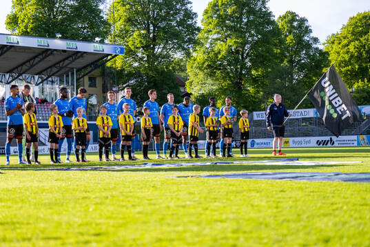Halmstads spelare vid line-up