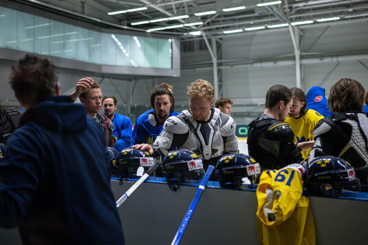 Lucas Raymond, Erik Karlsson and Carl Grundström of Sweden