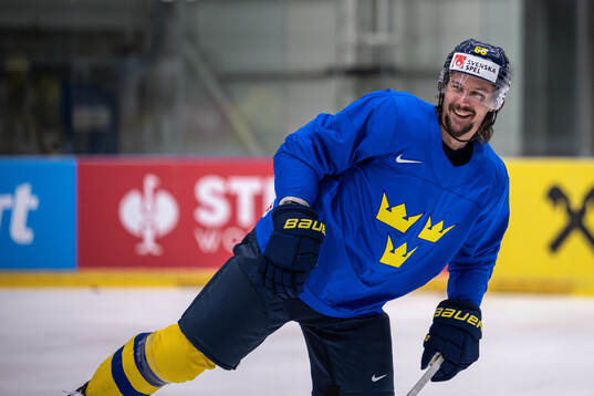 Erik Karlsson of Sweden at a practice session