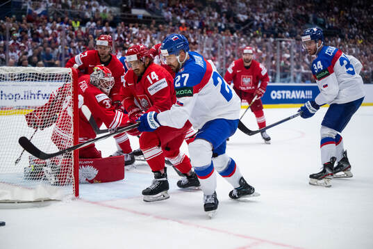 Dominik Pas of Poland and Marek Hrivik of Slovakia