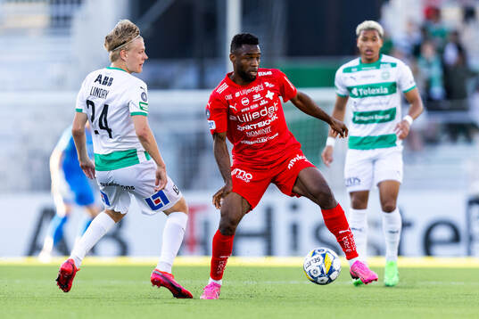 Västerås Marcus Linday och Värnamos Johnbosco Samuel Kalu