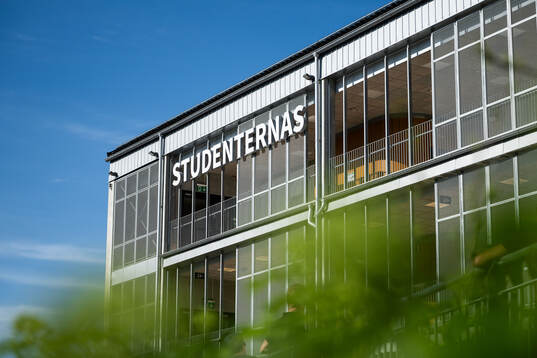 Exteriör vy av Studenternas IP
