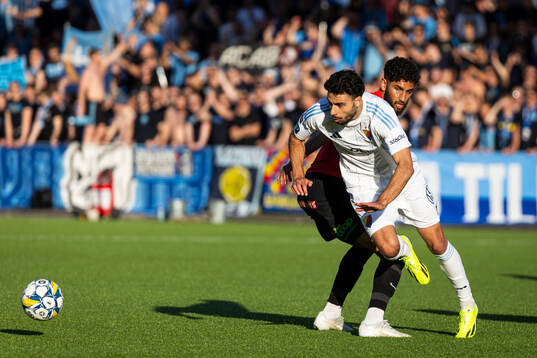 Djurgårdens Deniz Hummet och Brommapojkarnas André Calisir