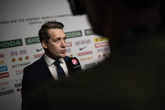 Head coach Sam Hallam of Sweden is interviewed by Swedish