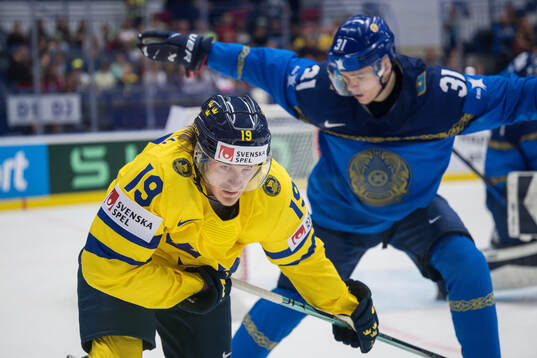 Marcus Sörensen of Sweden and Artyom Korolyov of Kazakhstan