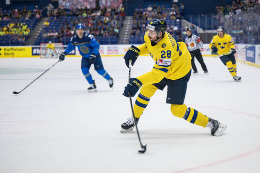 Marcus Pettersson of Sweden