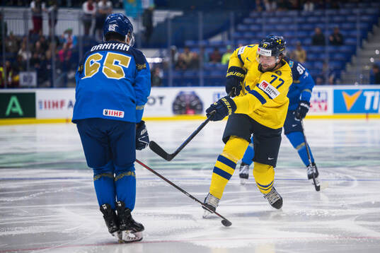 Victor Hedman of Sweden