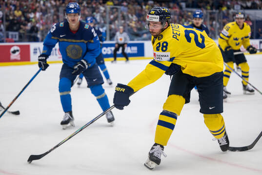 Marcus Pettersson of Sweden
