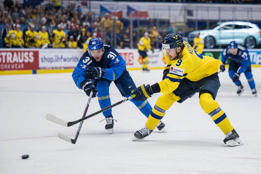 Artyom Korolyov of Kazakhstan and Adrian Kempe of Sweden