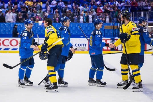 Erik Karlsson and Victor Hedman of Sweden
