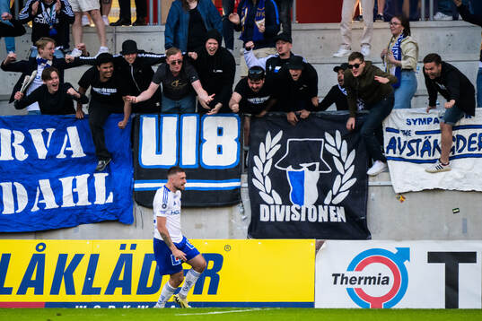 IFK Norrköpings Tim Prica jublar