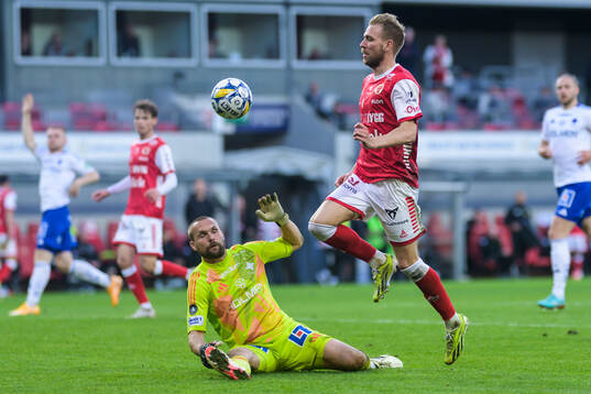IFK Norrköpings målvakt Oscar Jansson och Kalmars