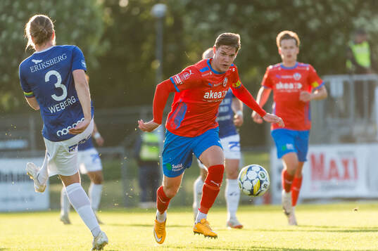 Trelleborgs Charlie Weberg och Helsingborgs Taylor
