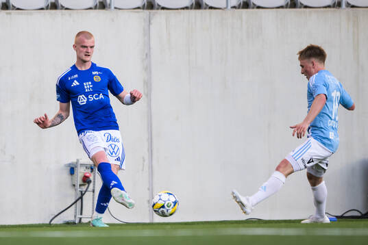 GIF Sundsvalls Lucas Forsberg och Gefles Constantino