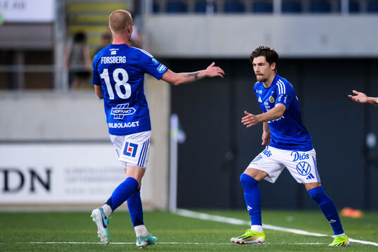 GIF Sundsvalls Lucas Forsberg byter med Johan Bengtsson
