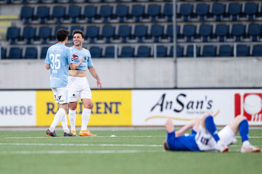 Gefles Samuel Adrian och Iu Ranera Grau jublar
