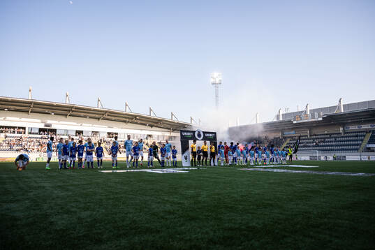 Gefles och GIF Sundsvalls spelare