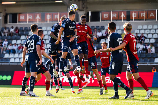 Utsiktens Lucas Lima och Östers Manasse Kusu
