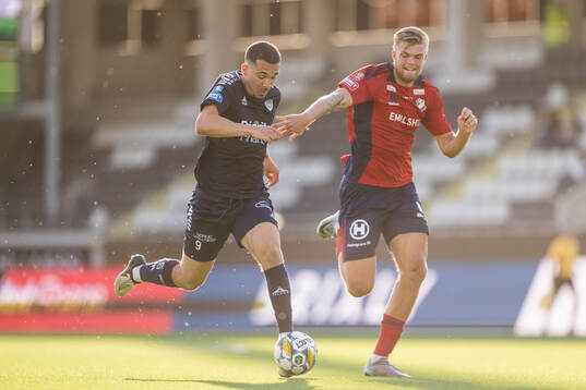 Utsiktens Lucas Lima och Östers Mattis Adolfsson