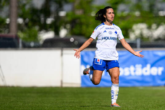IFK Norrköpings Vesna Milivojevic jublar