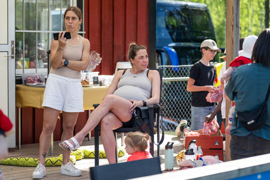 Vittsjös Clara Marksted och Katrina Gorry