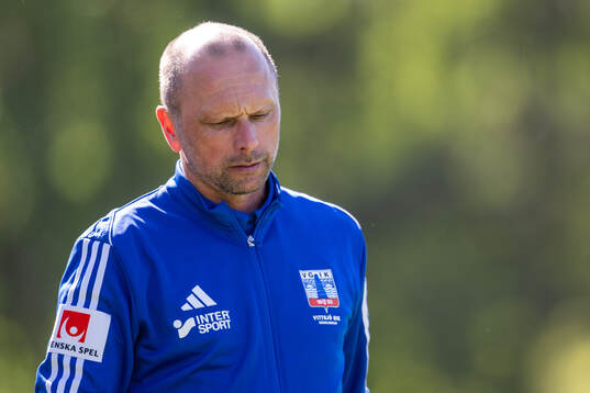 Vittsjös tränare Jonas Axeldal deppar