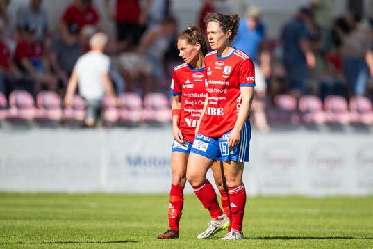 Vittsjös Shannon Woeller och Elisabet Klinga deppar