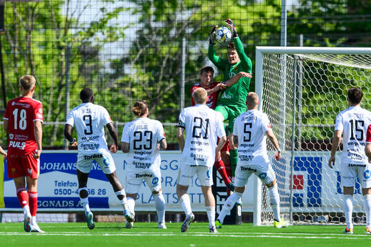 Östersunds målvakt Andrew Robert Mills
