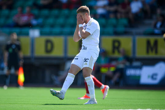 Östersunds Mykola Musolitin deppar