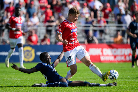 Örgrytes Abdoulaye Faye och Degerfors Gustav Lindgren