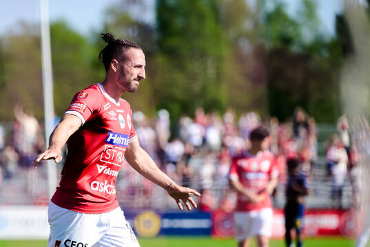 Degerfors Dijan Vukojevic jublar