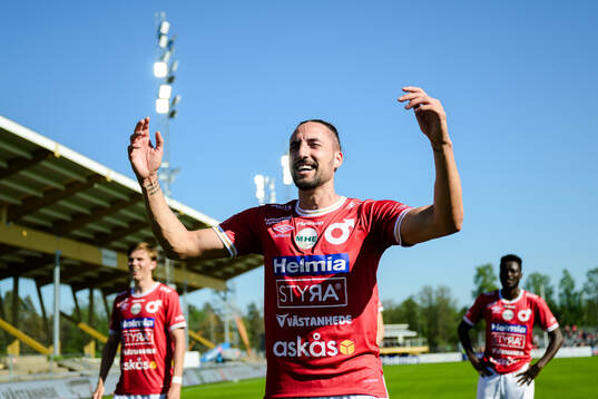 Degerfors Dijan Vukojevic jublar