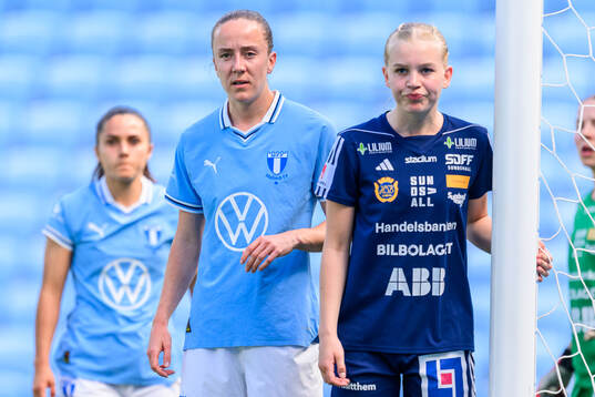 Malmö FFs Anna Plantin och Sundsvalls Tyra Lindqvist