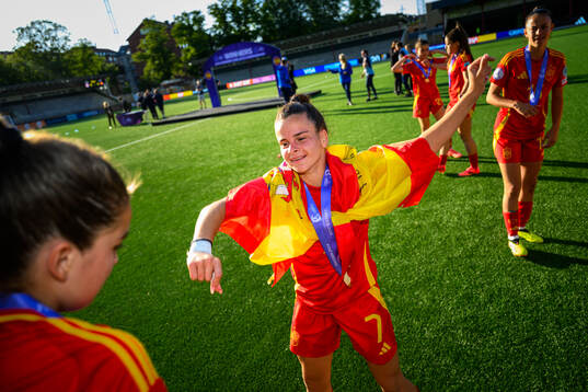 Noa Ortega of Spain celebrates