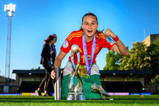 Alba Cerrato of Spain celebrate