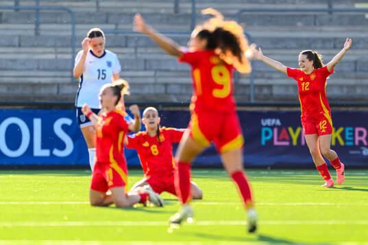 Aiara Aguirrezabala of Spain celebrates