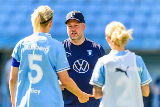 Malmö FFs tränare Jonas Valfridsson