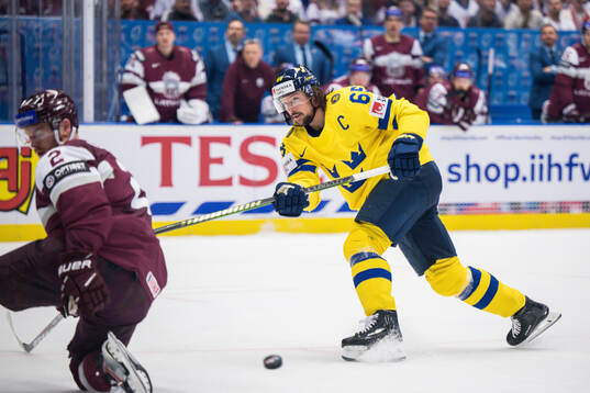 Erik Karlsson of Sweden