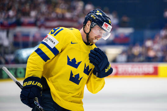 Carl Grundström of Sweden