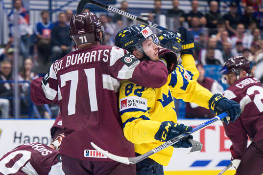 Roberts Bukarts of Latvia and Tim Heed of Sweden