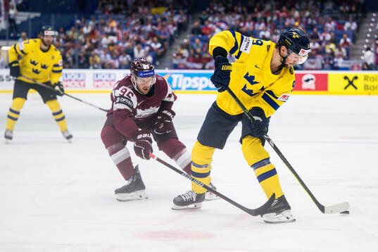 Oskars Batna of Latvia and Adrian Kempe of Sweden