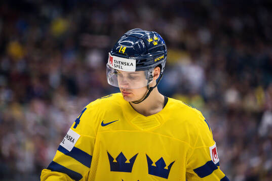 Joel Eriksson Ek of Sweden