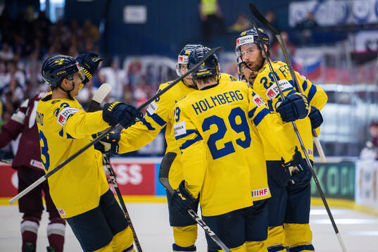 Marcus Pettersson of Sweden celebrate with teammates