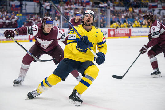 Erik Karlsson of Sweden