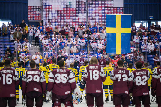 Erik Karlsson and Victor Hedman of Sweden