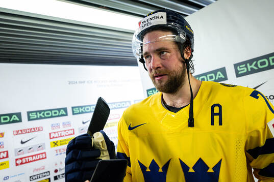 Victor Hedman of Sweden