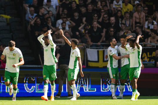 Hammarbys Shaquille Pinas jublar