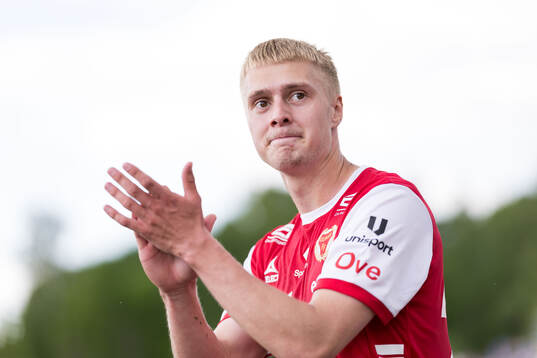 Kalmars Rony Jansson jublar