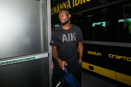 AIKs målvakt Ismael Diawara