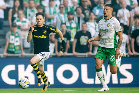 AIKs Victor Goncalves Andersson och Hammarbys Edvin Kurtulus